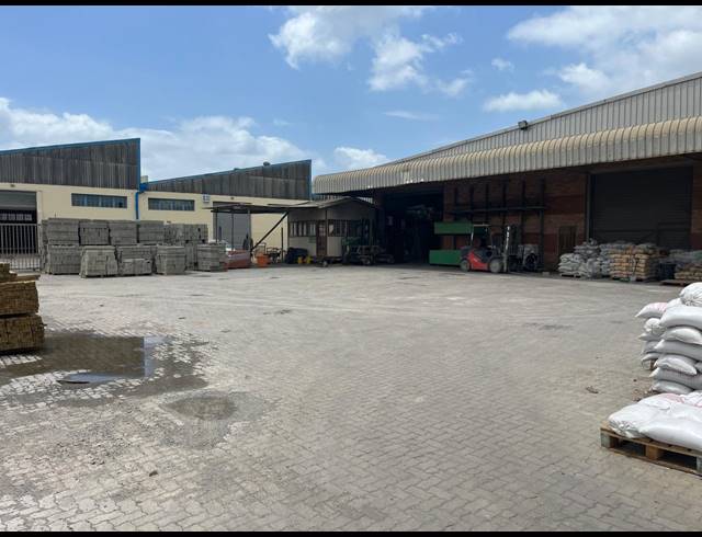 6,366M² WAREHOUSE TO LET IN KULEKA